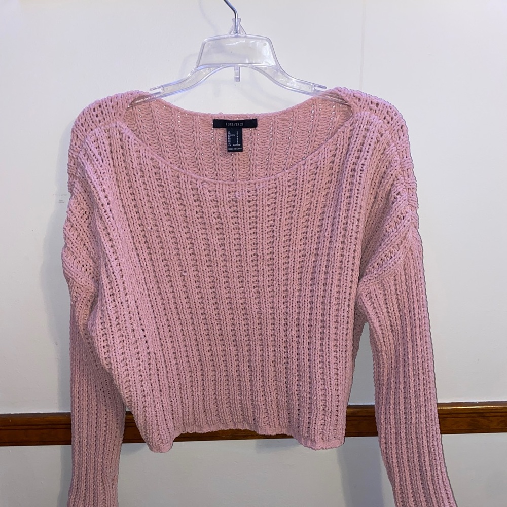 Forever 21 size small pink knit sweater